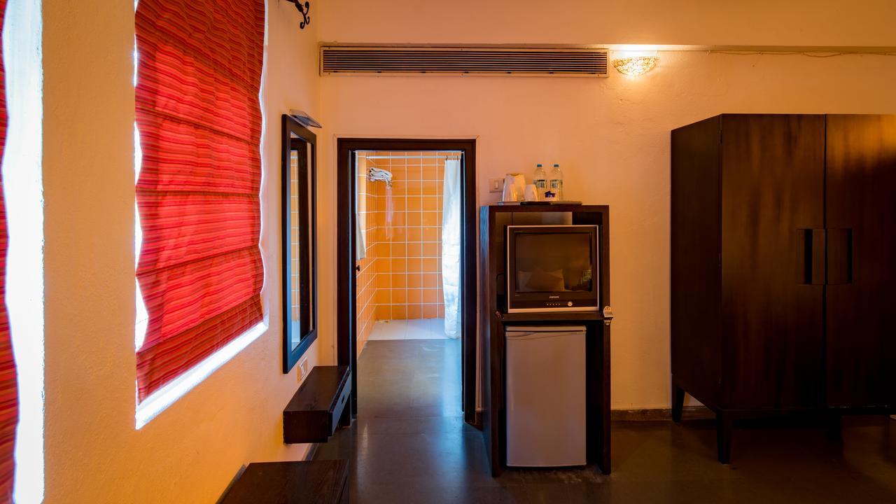 Waters Boutique Hotel By Spectrum Holiday GOA Dış mekan fotoğraf